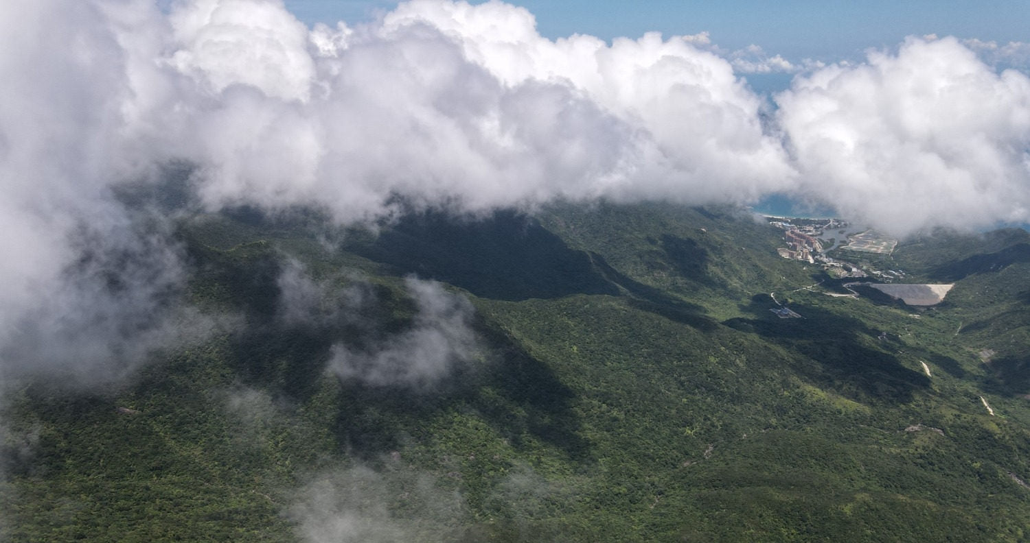 Landschaft, die Sie in Shenzhen, Qiniang-Berg, Wanderwegen noch nicht gesehen haben