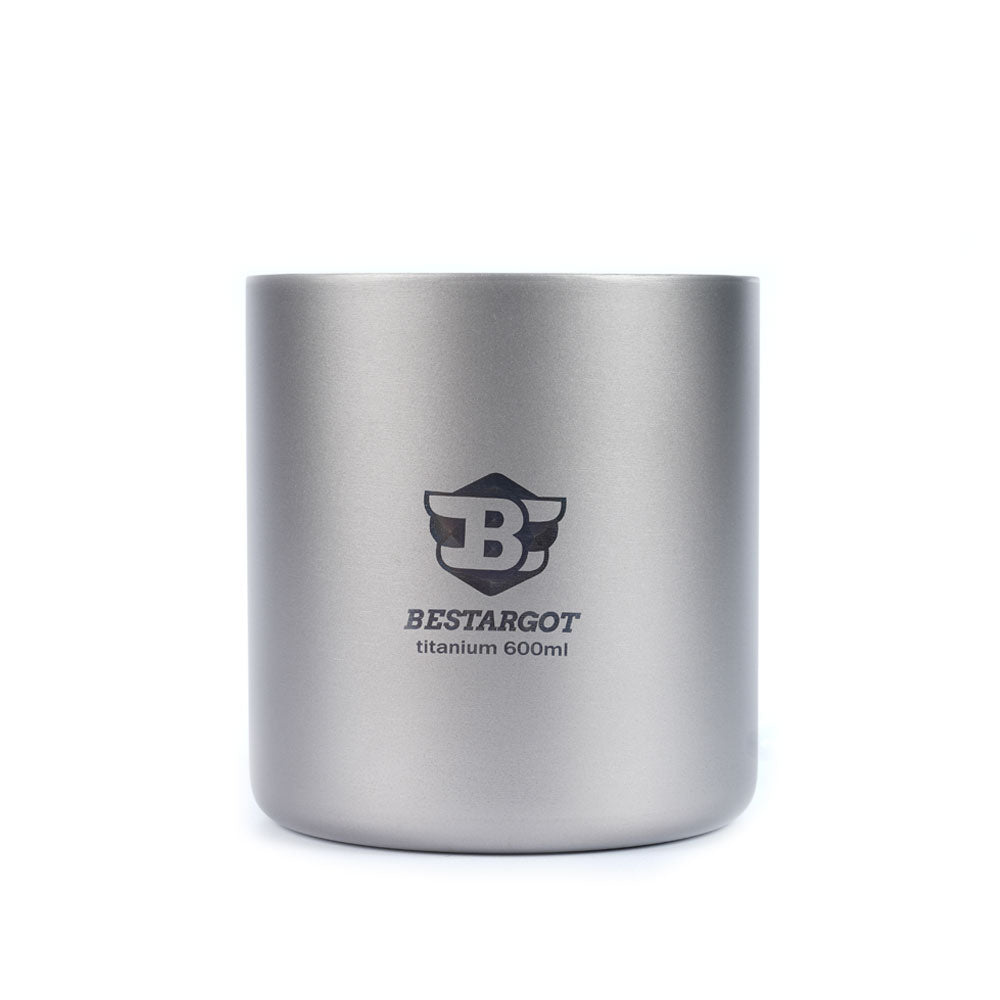 Bestargot 600ml Doppelwandiger Titan Becher – Isolierter Camping Becher für Outdoor & Trekking